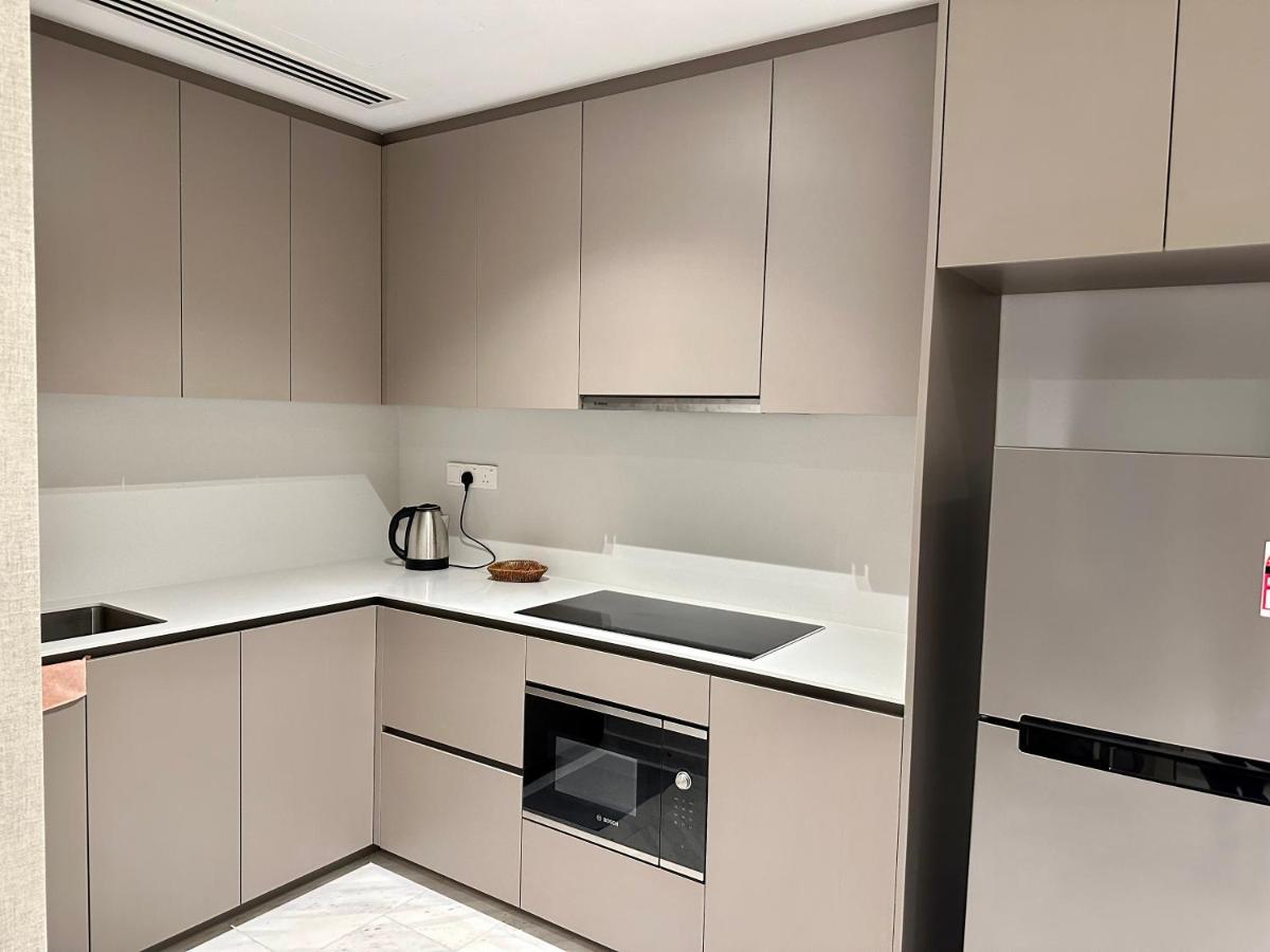 Crystal Suites At Eaton, Klcc Kuala Lumpur Exterior photo